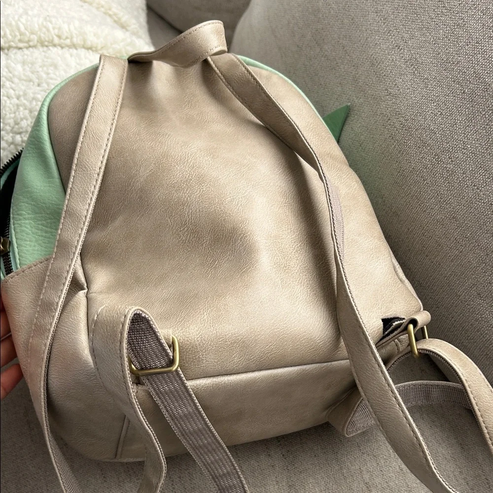 Star Wars l Backpack - Green and Beige Baby Yoda Like new